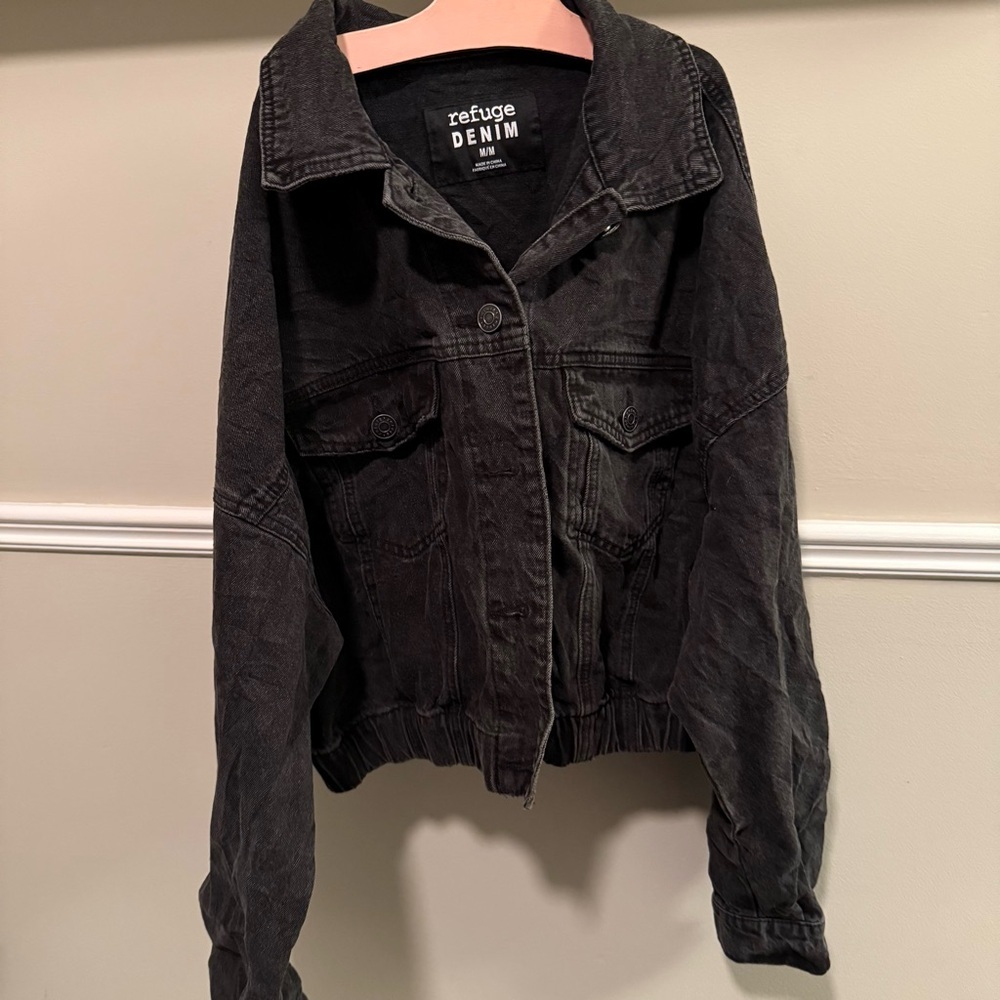 Refuge Denim Cropped Jacket – Size M